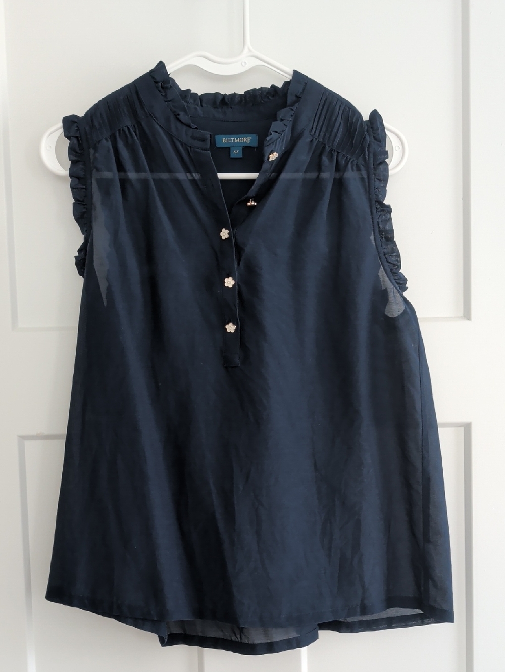Biltmore Navy Ruffle Sleeve Sleeveless Blouse Size XSmall